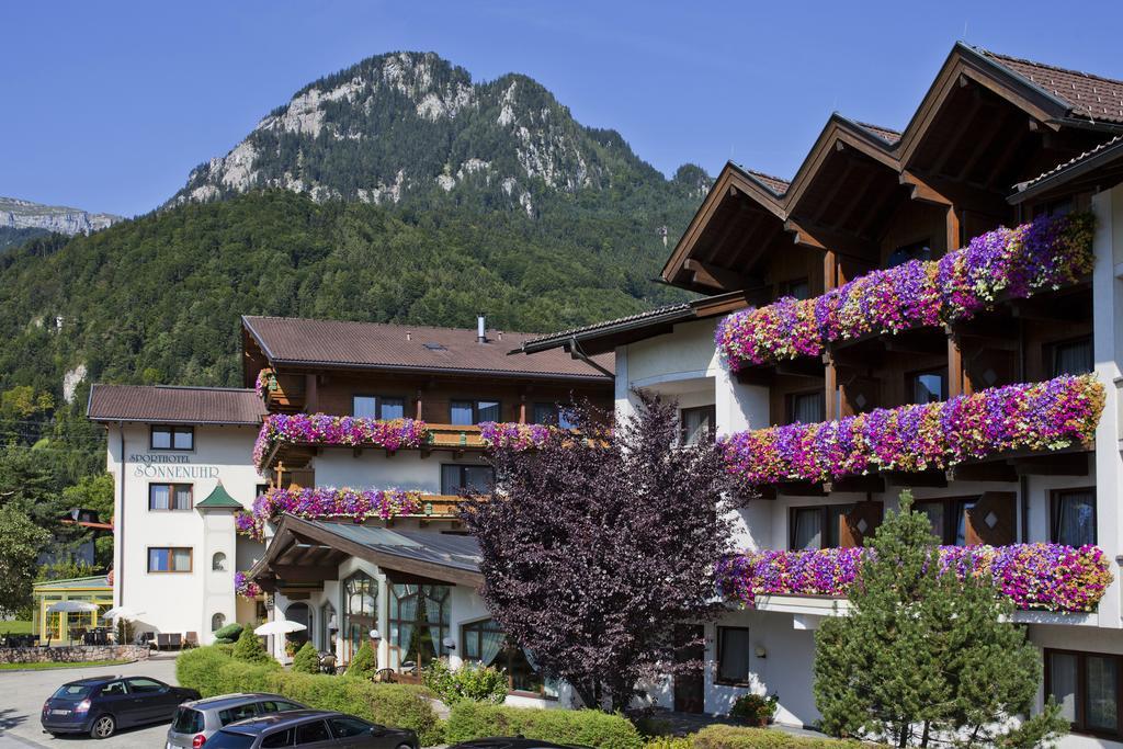 Hotel Sonnenuhr ครัมซาค ภายนอก รูปภาพ