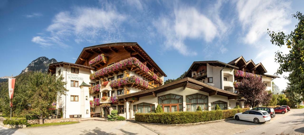 Hotel Sonnenuhr ครัมซาค ภายนอก รูปภาพ