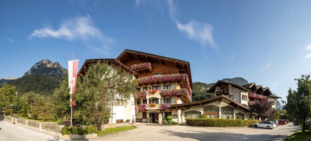 Hotel Sonnenuhr ครัมซาค ภายนอก รูปภาพ